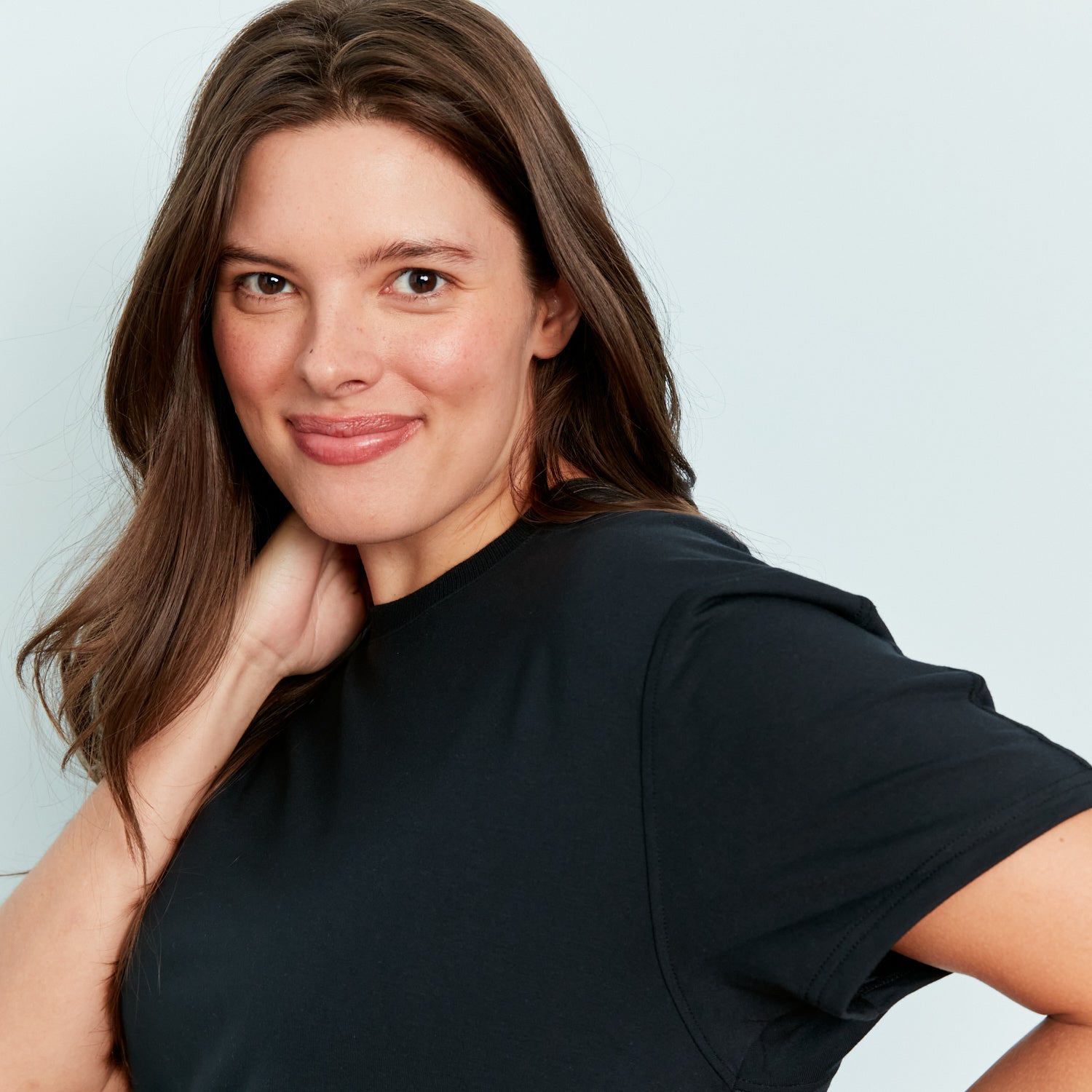 modelsizing1: Dana is 5’9” and wearing a medium. | type: women