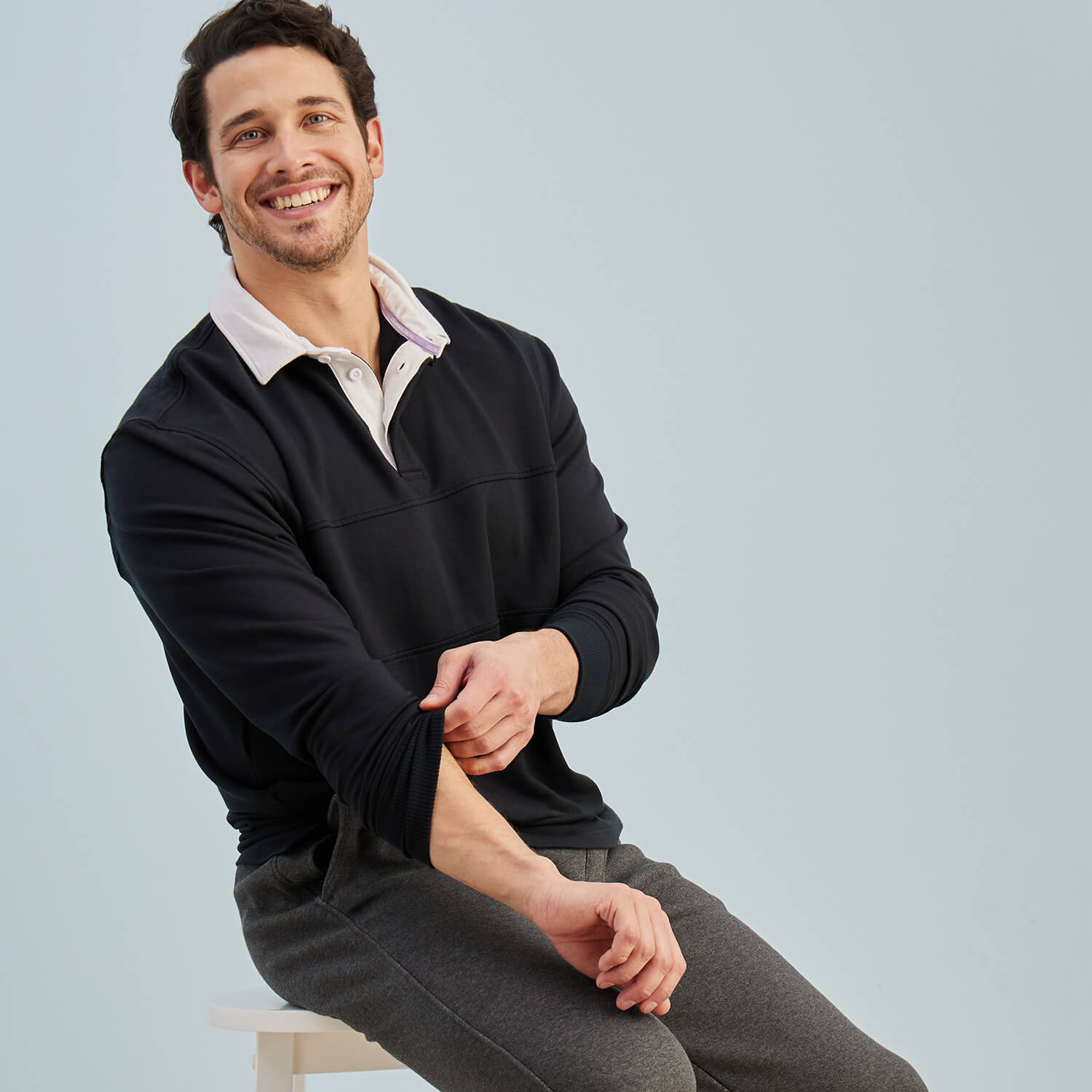 modelsizing1: Thomas is 5’10” and wearing a medium. | type: men