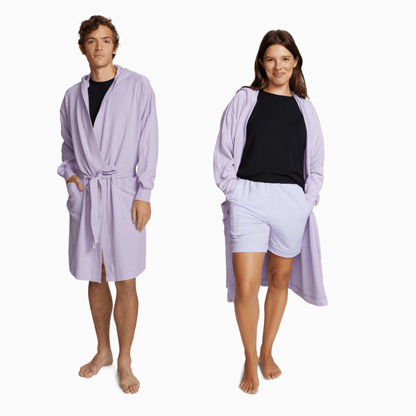modelsizing1: Kenny is 6'1" and wearing a medium. | modelsizing2: Dana is 5’9” and wearing a medium.